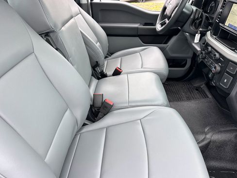 New 2026 Ford F250 XL image 19