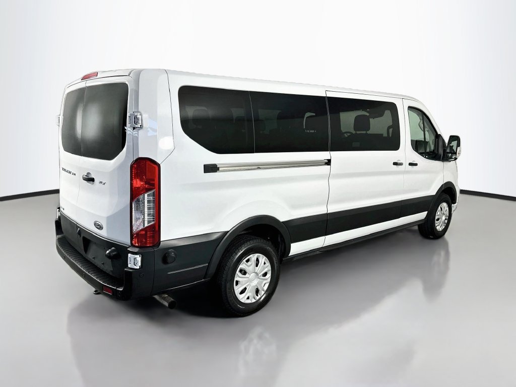 Used 2024 Ford Transit 350 XLT RWD image 7