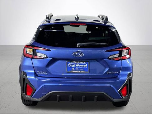 Used 2025 Subaru Crosstrek 2.0i Premium image 8