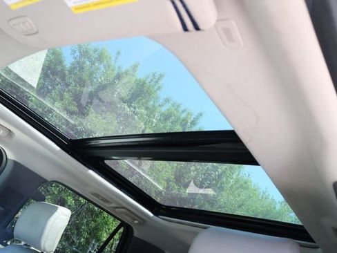 Used 2018 Ford Expedition Limited w/ Equipment Group 302A image 13