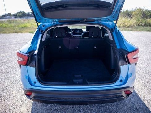 Certified 2025 Chevrolet Trax LS w/ LS Convenience Package image 26