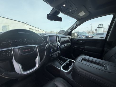 Used 2020 GMC Sierra 1500 SLT w/ SLT Premium Plus Package image 18