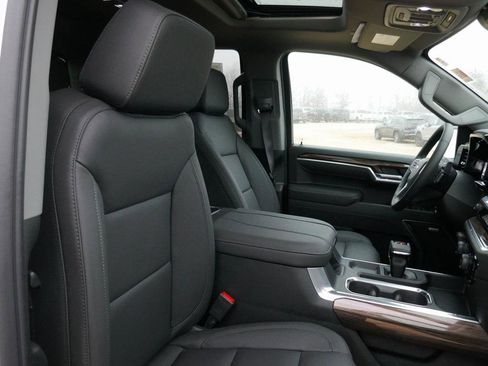 New 2026 Chevrolet Silverado 1500 RST image 15