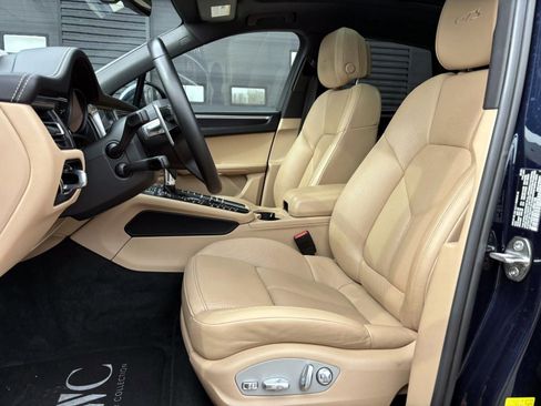 Used 2020 Porsche Macan GTS image 16