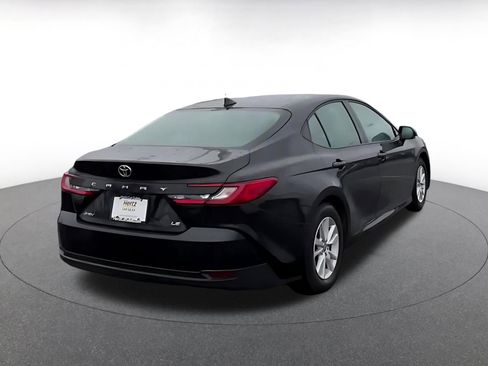Used 2025 Toyota Camry LE image 14