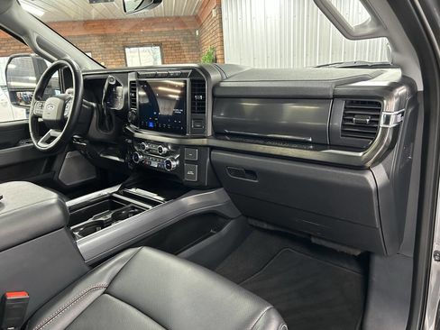 Used 2024 Ford F250 Lariat w/ Lariat Ultimate Package image 63