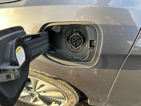 Used 2018 Honda Clarity Touring image 13