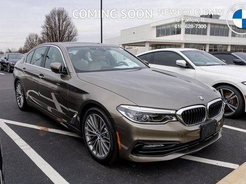 Used 2018 BMW 540i xDrive image 1