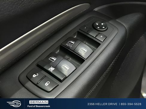 Used 2020 Dodge Durango SXT RWD image 11