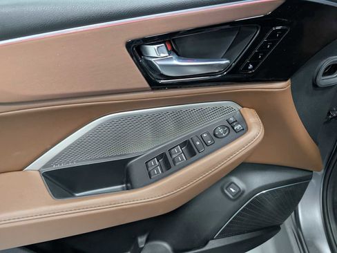 Used 2023 Acura MDX SH-AWD w/ Technology Package image 44