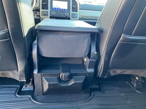 Used 2021 Ford F250 Lariat w/ Tremor Off-Road Package image 13