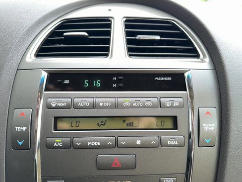 Used 2012 Lexus ES 350 FWD image 10