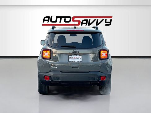 Used 2022 Jeep Renegade Altitude w/ Convenience Group AWD/4WD image 6