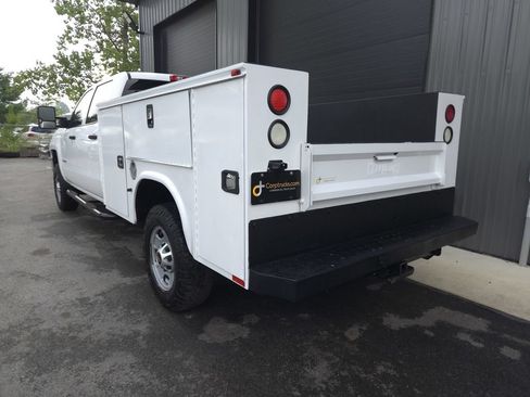 Used 2015 Chevrolet Silverado 2500 W/T w/ WT Convenience Package AWD/4WD image 3