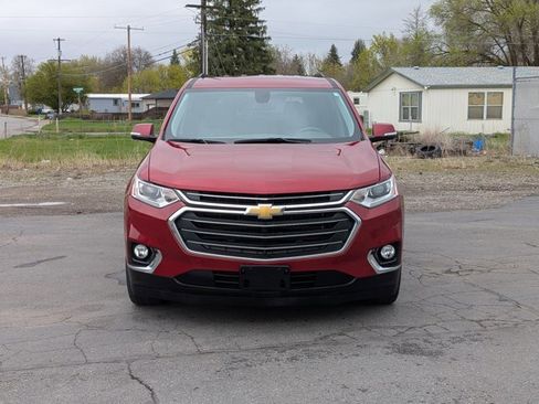 Used 2019 Chevrolet Traverse LT w/ LT Premium Package image 2