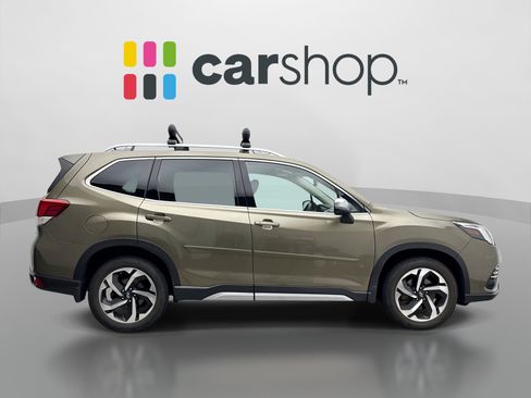 Used 2022 Subaru Forester Touring w/ Popular Package #2 AWD/4WD image 6