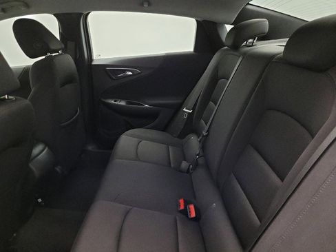 Used 2024 Chevrolet Malibu LS FWD image 18