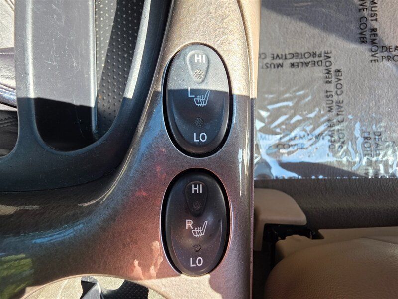 Used 2002 Toyota Sequoia Limited AWD/4WD image 46