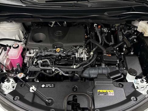 Certified 2021 Toyota Sienna Platinum image 32