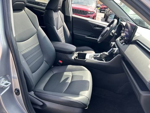 Used 2023 Toyota RAV4 XLE Premium AWD/4WD image 26