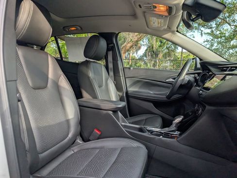 Used 2021 Buick Encore GX Essence w/ Advanced Technology Package image 18