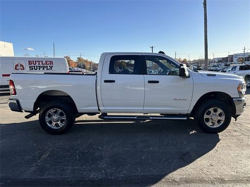 Used 2024 RAM 2500 Big Horn w/ Bed Utility Group image 5