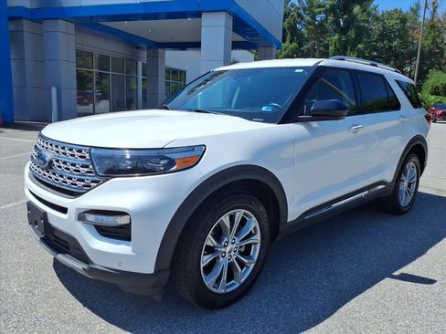 Used 2023 Ford Explorer Limited AWD/4WD image 8