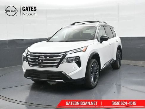 New 2026 Nissan Rogue Platinum w/ Platinum Premium Package image 6