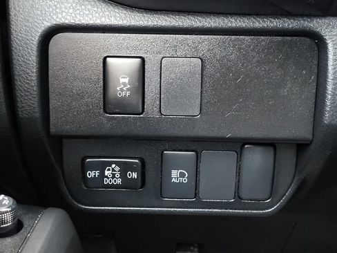Used 2023 Toyota Tacoma SR AWD/4WD image 20