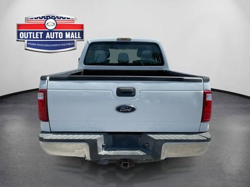 Used 2013 Ford F250 XL w/ PWR Equipment Group AWD/4WD image 4