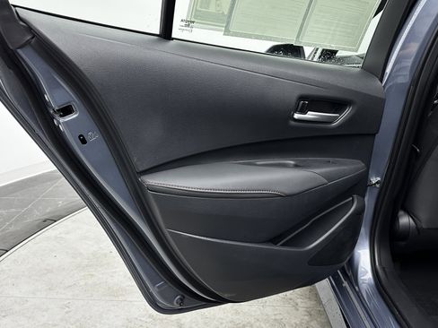 Used 2025 Toyota Corolla SE image 27