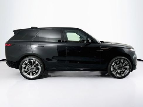 New 2026 Land Rover Range Rover Sport Dynamic SE AWD/4WD image 4