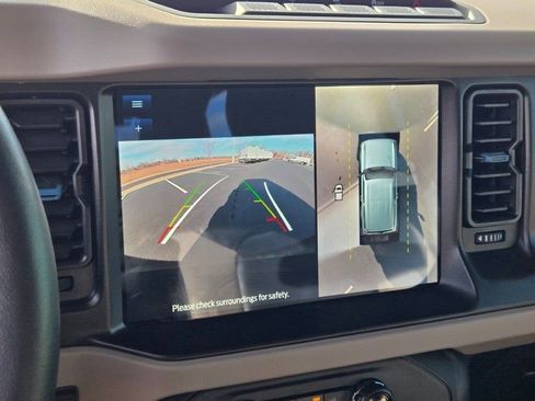 Used 2022 Ford Bronco Wildtrak image 27