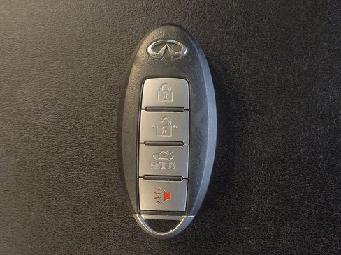 Used 2015 INFINITI Q60 Journey w/ Premium Package image 32