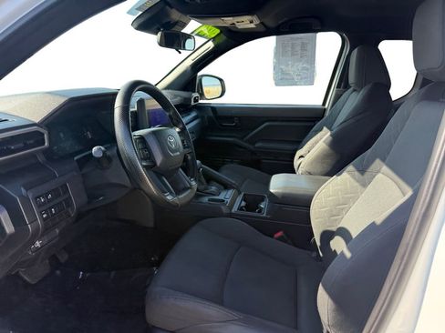 Used 2024 Toyota Tacoma SR image 10