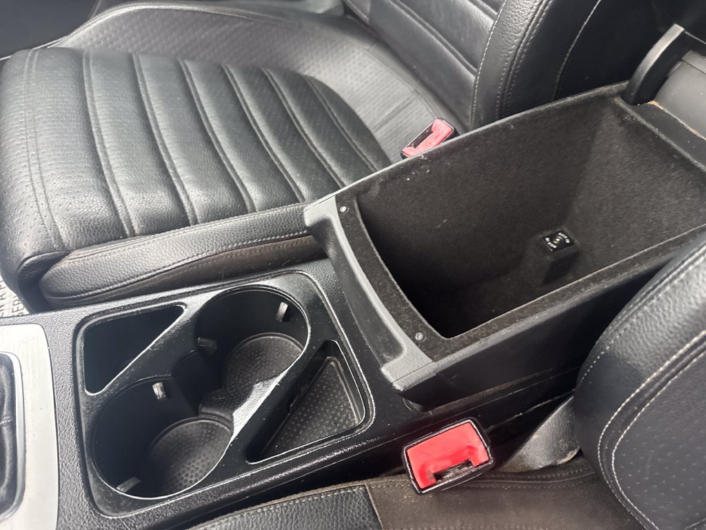 Used 2013 Volkswagen CC Sport FWD image 26