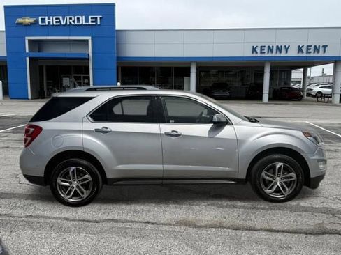 Used 2017 Chevrolet Equinox Premier w/ Enhanced Convenience Package FWD image 3