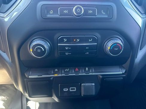 Used 2022 Chevrolet Silverado 1500 Custom AWD/4WD image 34