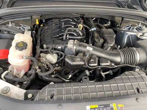 Used 2023 Jeep Grand Cherokee L Laredo image 20