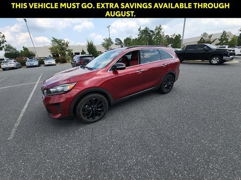 Used 2019 Kia Sorento S FWD image 5