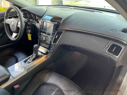 Used 2011 Cadillac CTS Performance w/ CTS Appearance Package image 25