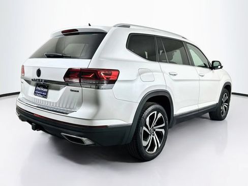 Certified 2023 Volkswagen Atlas SEL AWD/4WD image 8