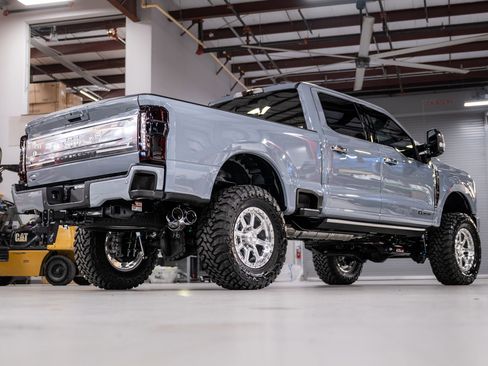 New 2025 Ford F250 King Ranch w/ Chrome Package image 36