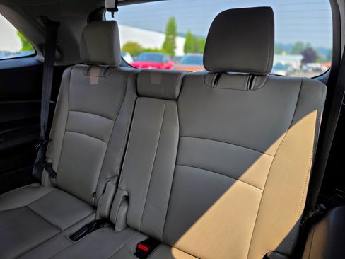 Used 2022 Honda Pilot Touring image 44