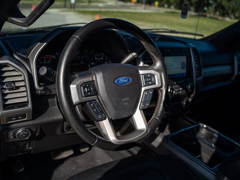 Used 2021 Ford F450 Platinum AWD/4WD image 6