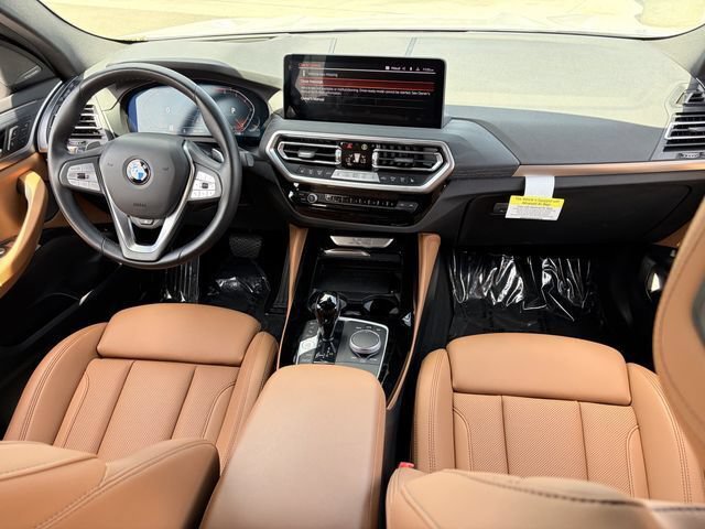 Used 2025 BMW X4 xDrive30i w/ Premium Package AWD/4WD image 17