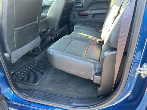 Used 2017 GMC Sierra 2500 SLE image 26