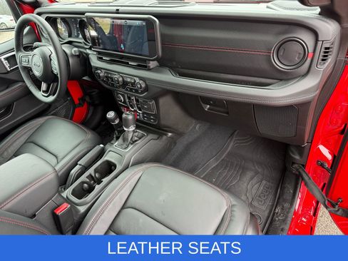 Used 2025 Jeep Gladiator Rubicon image 20