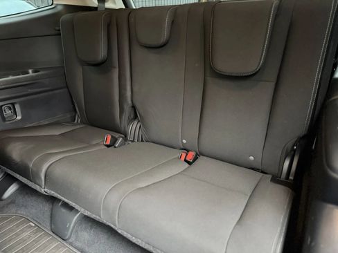 Used 2023 Subaru Ascent Premium w/ Convenience Package image 16