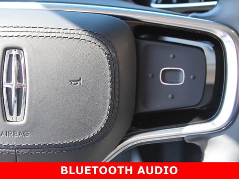 Used 2024 Lincoln Nautilus Reserve w/ Equipment Group 203A image 19